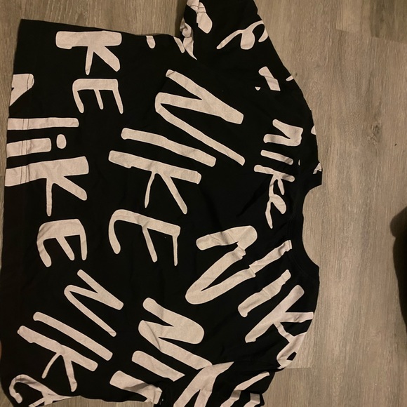 Black and White Nike crop top size US M - Picture 1 of 2